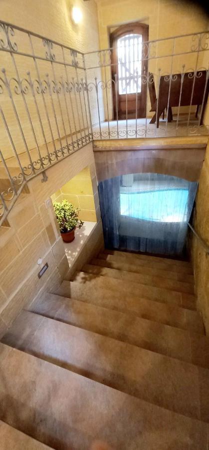 Ta Majsi Farmhouse With Indoor Heated Pool San Lawrenz Exterior photo